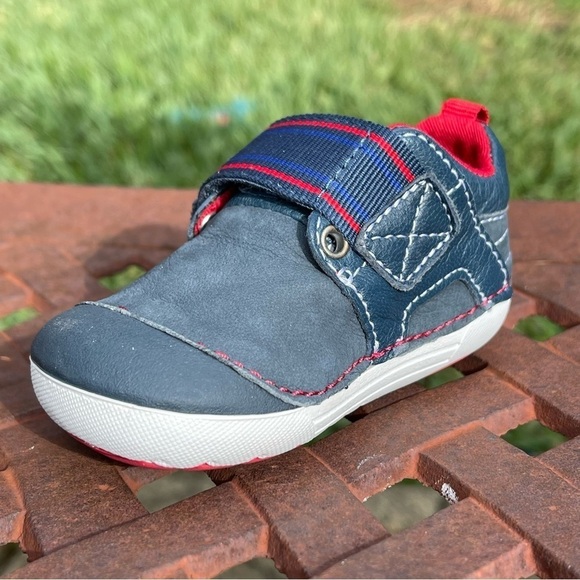 STRIDE Rite Soft Motion Cameron Sneakers In Navy Size 3W - Picture 2 of 12